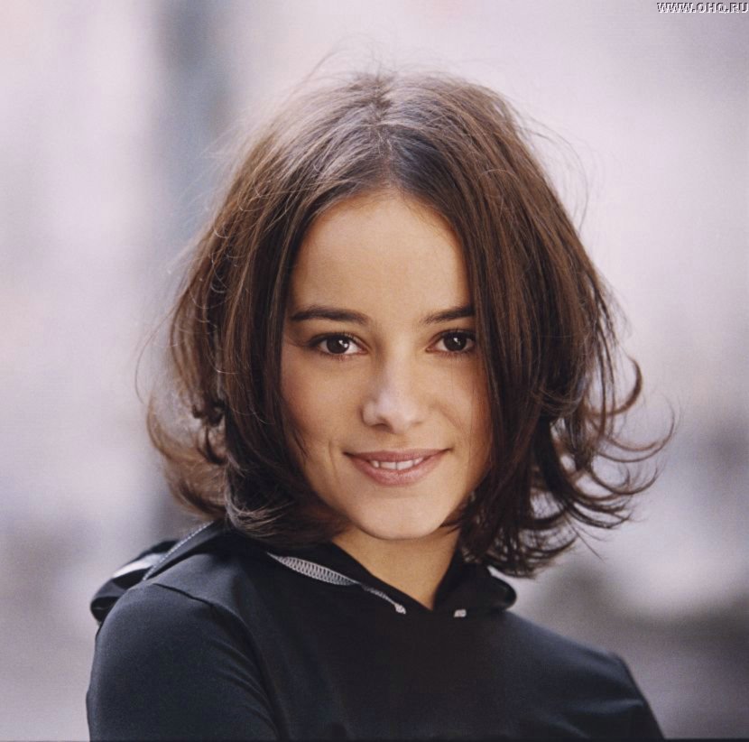 alizee_maxi_30.jpg