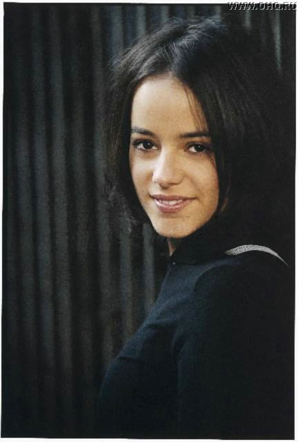 alizee_p_115.jpg