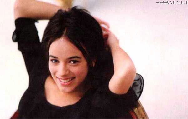 alizee_p_15.jpg