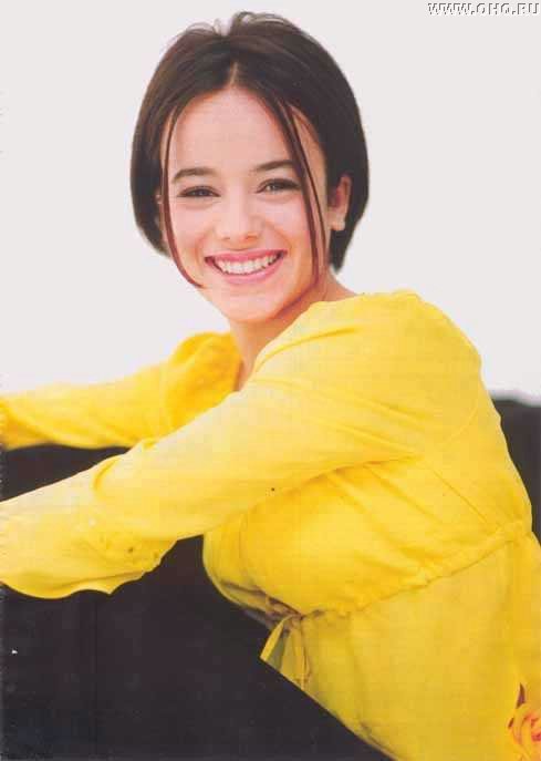 alizee_p_22.jpg