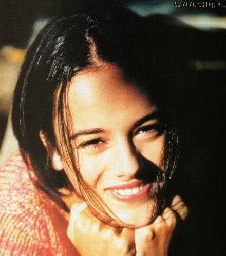 alizee_p_52.jpg